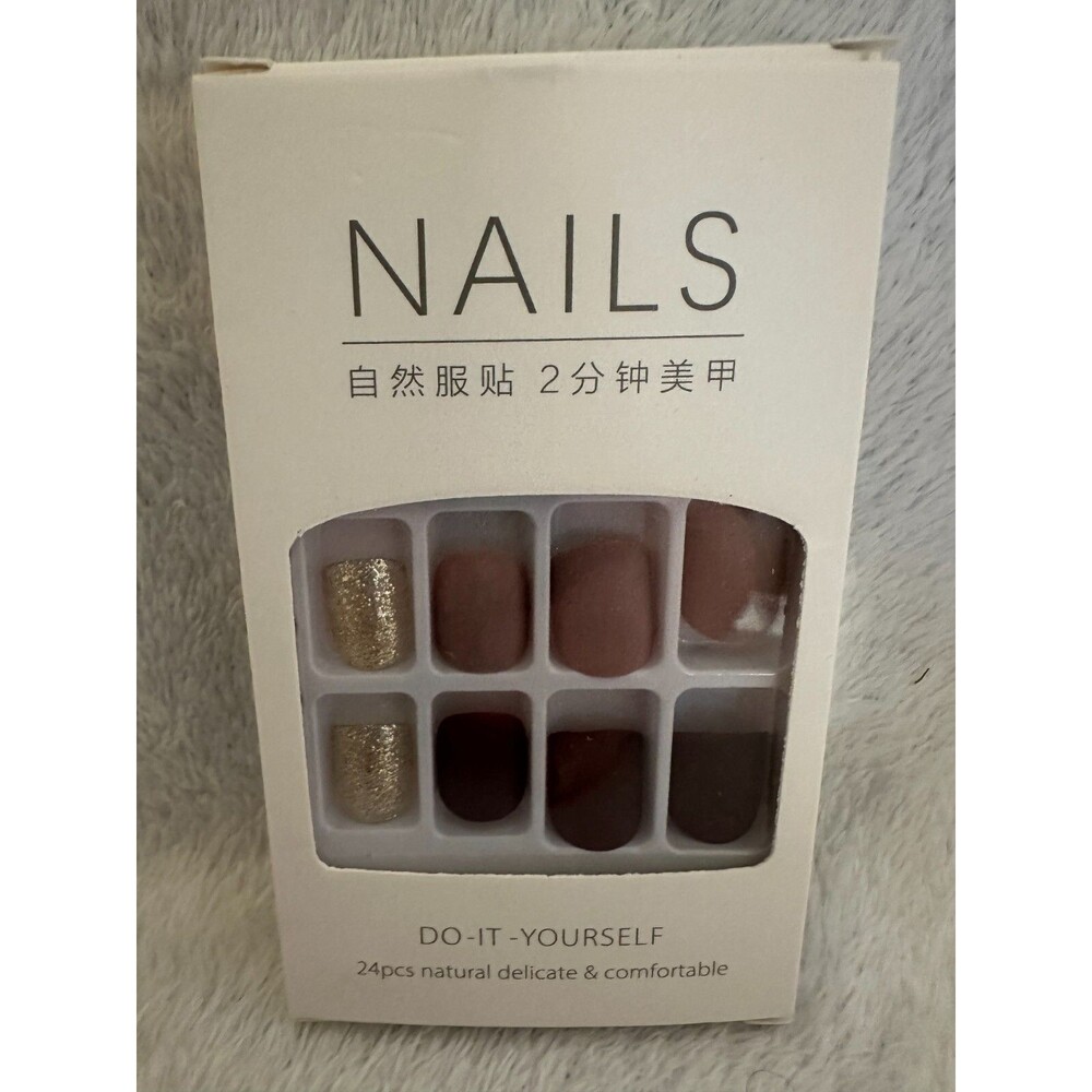 Press On Nails Round Square Tip Mauve w/Gold Glitter Accent & Stickers 24 Pieces
